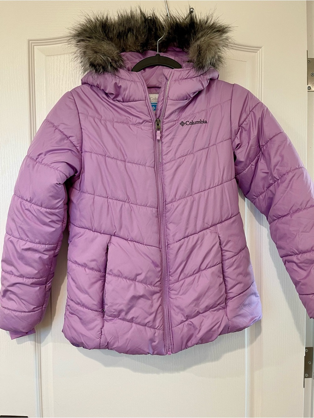 Columbia Girls Puffer/Winter/Ski Jacket - Large - Like New